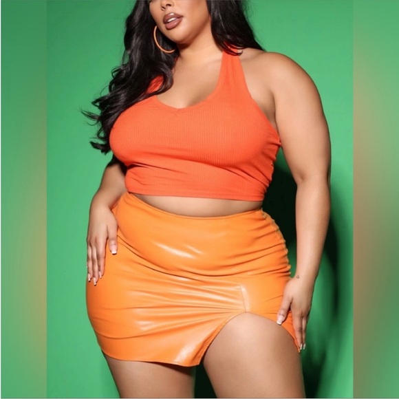 Plus Size Orange Ribbed Halter Top - Picture 7 of 12